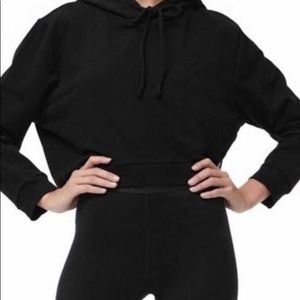 Good American Black Hoodie Sweatshirt Crop 2 / Med